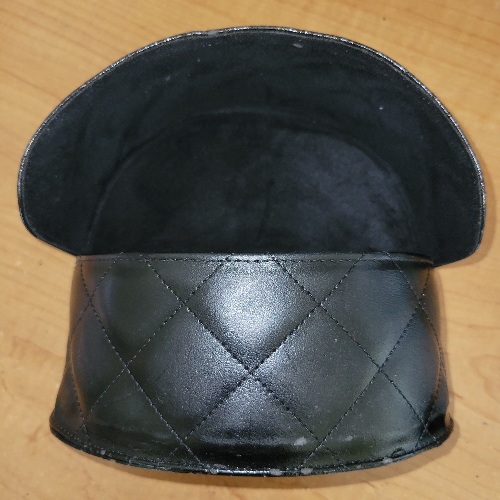 CHANEL Dark Blue Oversized Sunglasses - Picture 14 of 14